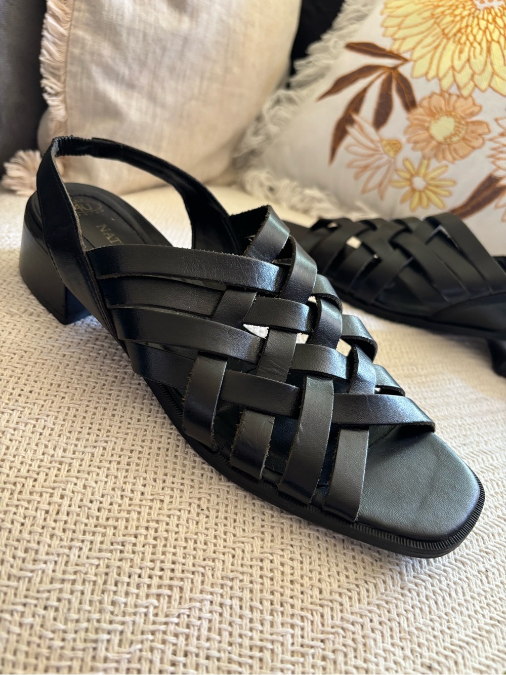 Naturalizer Fisherman Open Toe Slingback Block Heel Sandals Black Size 10
